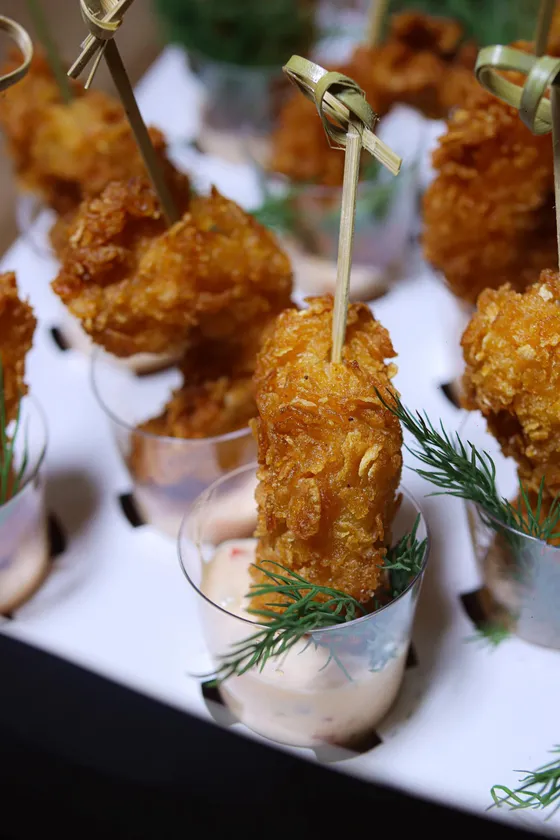 Pasapalos servidos para catering y eventos privados en Caracas
