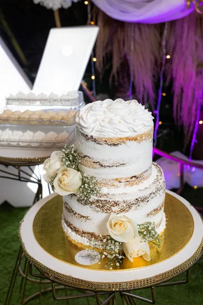 Detalle de torta para evento privado en Casita de Chuao